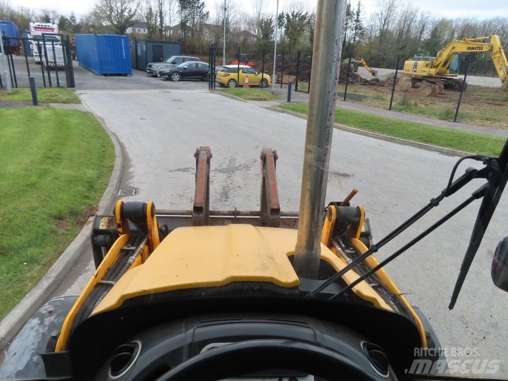 JCB 3 CX 14 Екскаватори-навантажувачі
