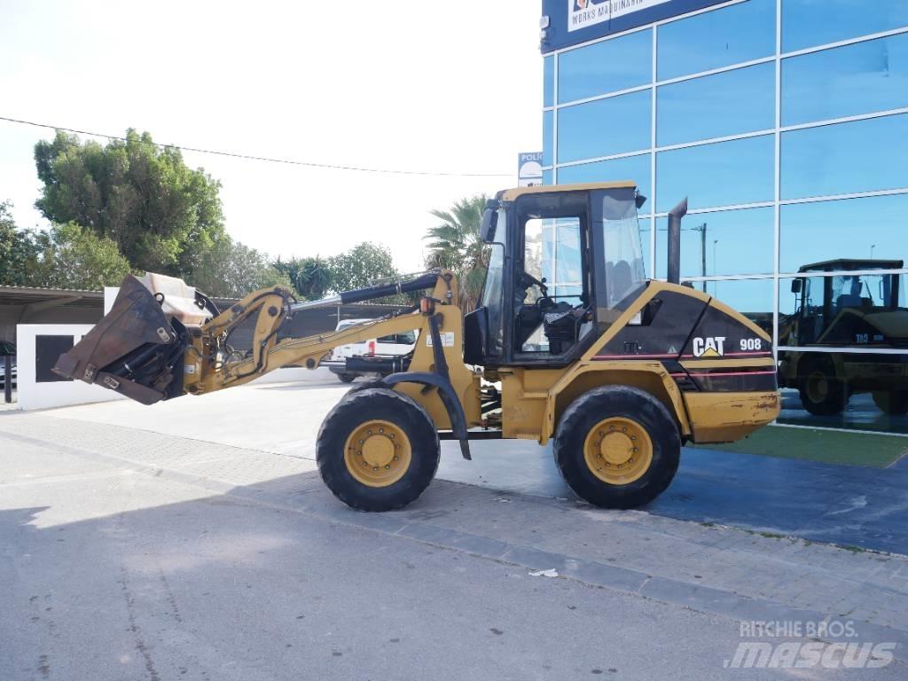 CAT 908 Фронтальні навантажувачі