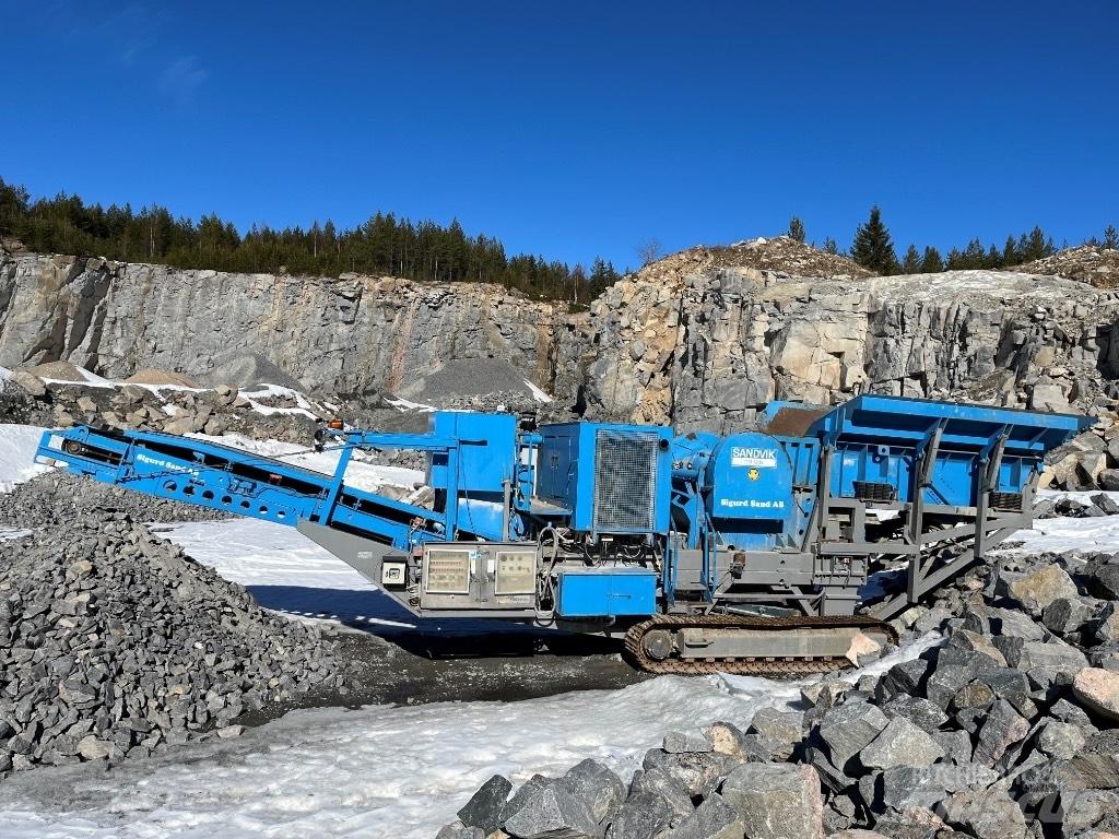 Sandvik CM 1206 RE Роздрібнювачі