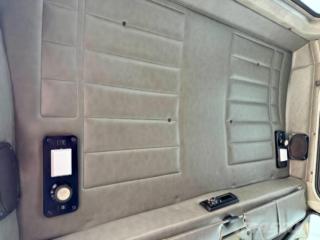 Peterbilt 378 Тягачі