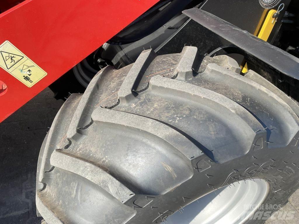 Manitou MLA3 Фронтальні навантажувачі