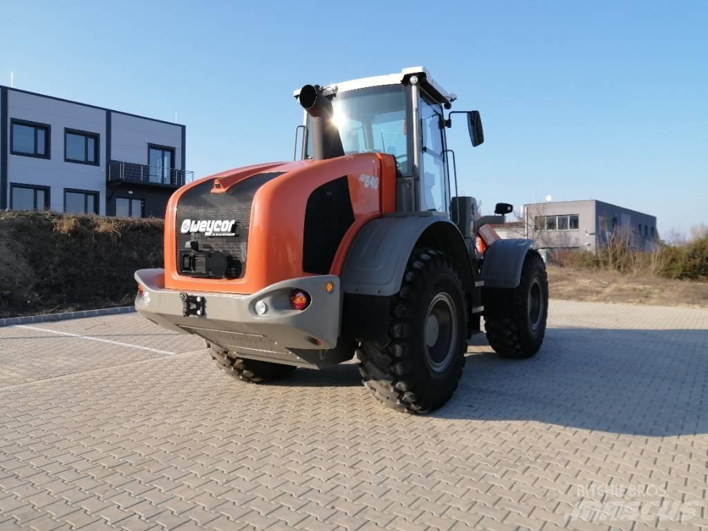 Atlas AR640 Фронтальні навантажувачі