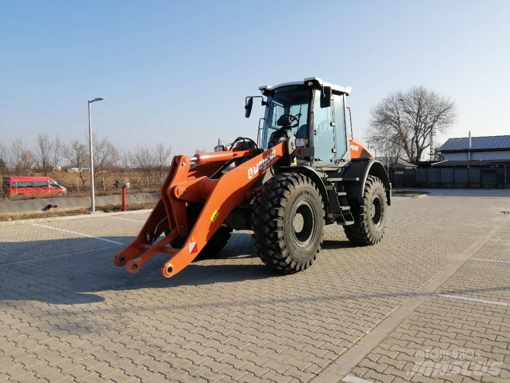 Atlas AR640 Фронтальні навантажувачі