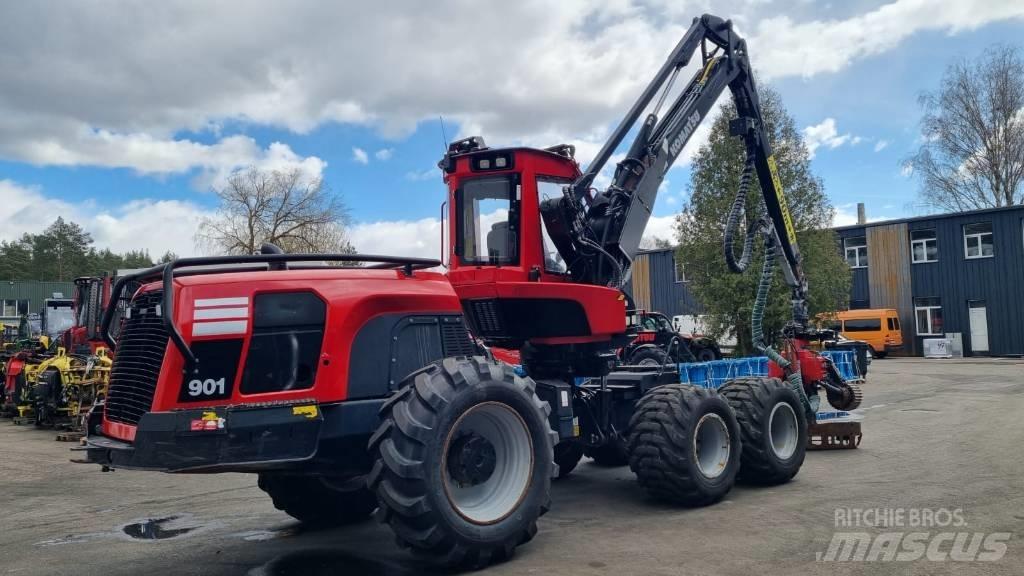 Komatsu 901 Харвестери