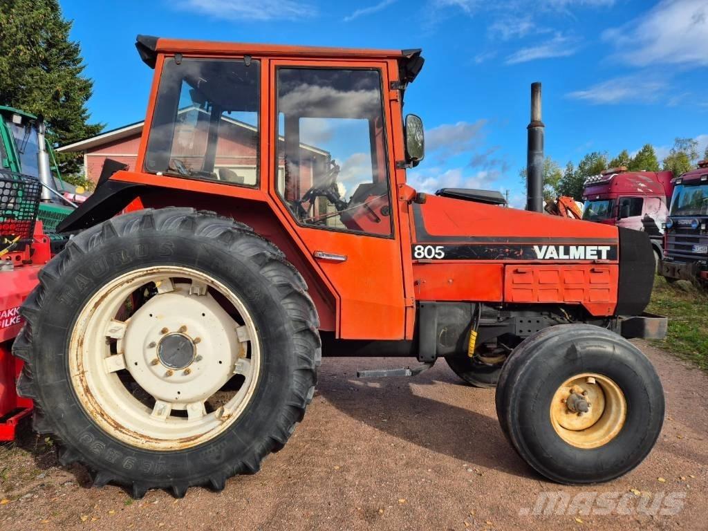 Valmet 805 Трактори