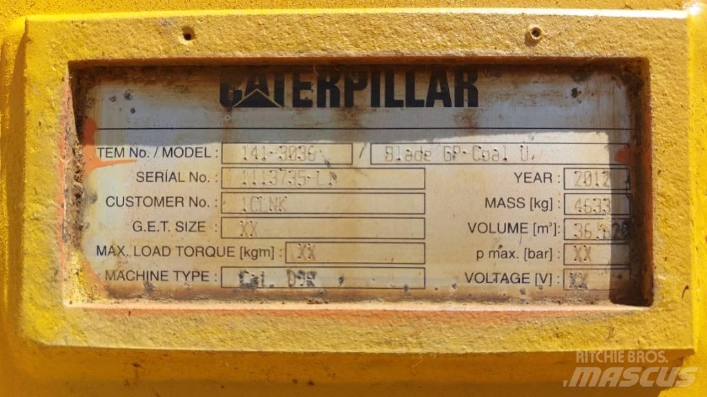 CAT D9T Гусеничні бульдозери