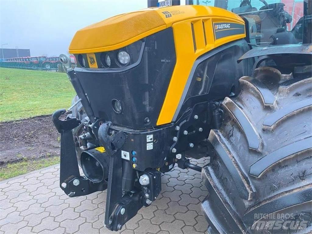 JCB 4220 ICON Трактори