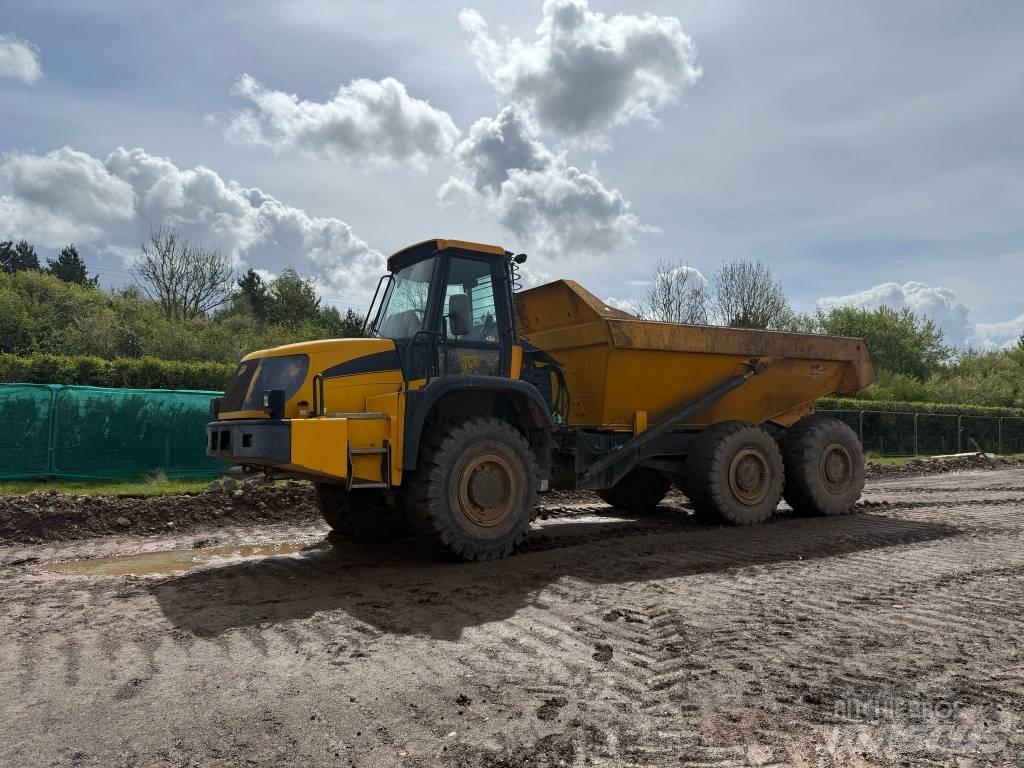 JCB 722 Зчленовані самоскиди