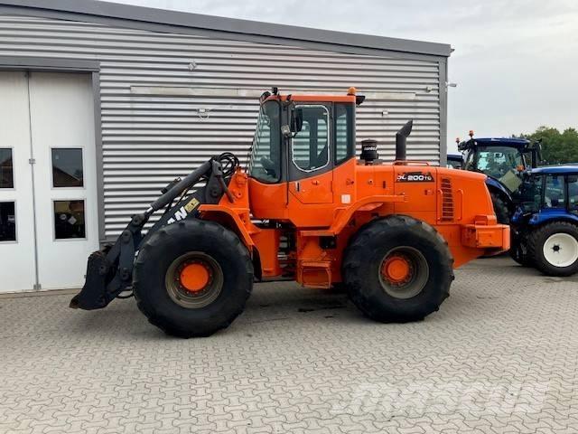Doosan DL 200 TC Фронтальні навантажувачі