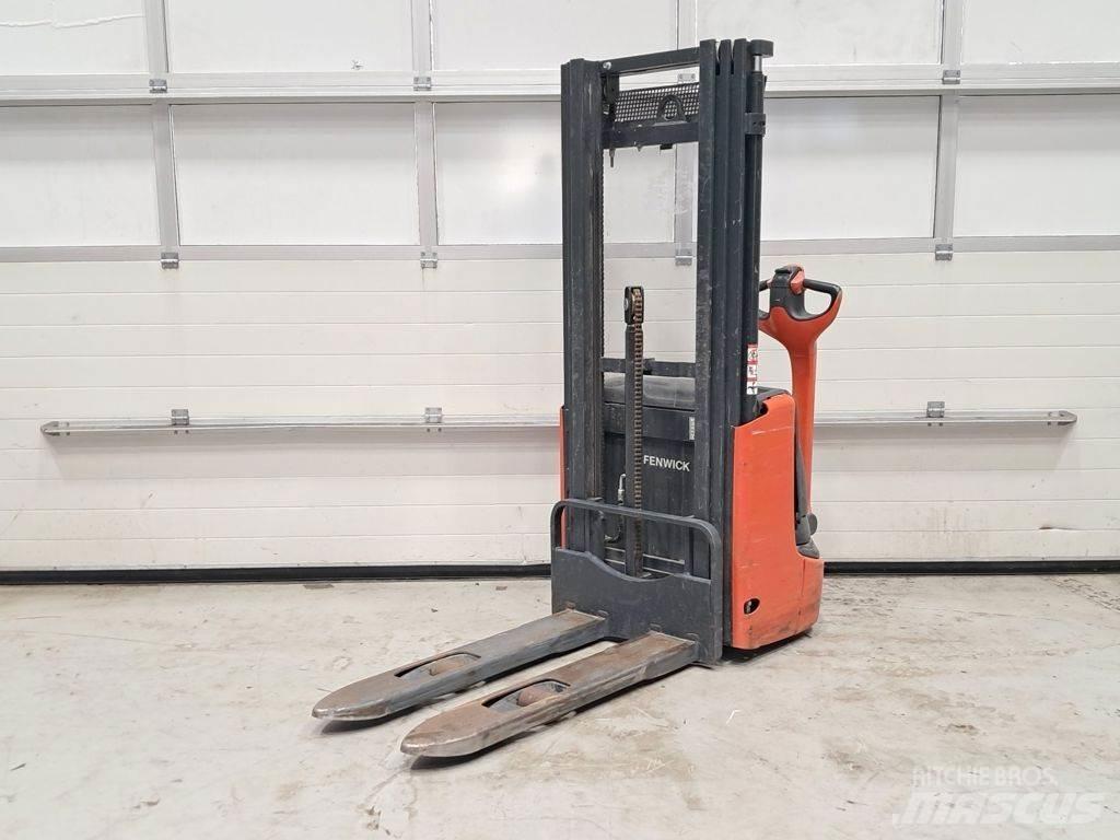 Linde L10 Ручний візок