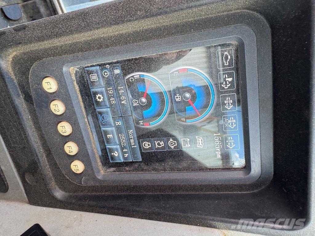 Sunward SWE90UF Середні екскаватори 7т. - 12т.