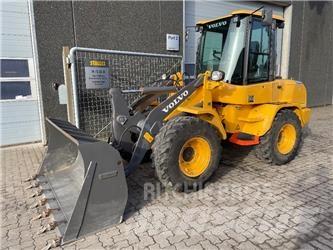 Volvo L30GS Малі навантажувачі
