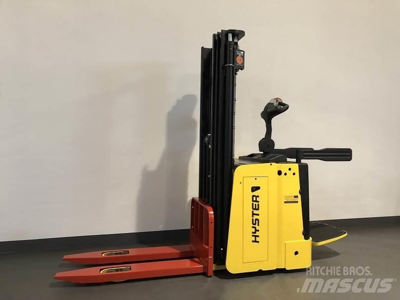 Hyster S1.5S Ручний візок