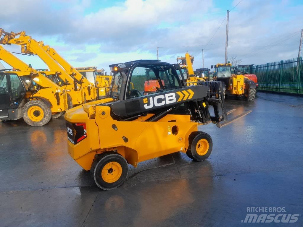 JCB 35-26D 4WD Дизельні навантажувачі