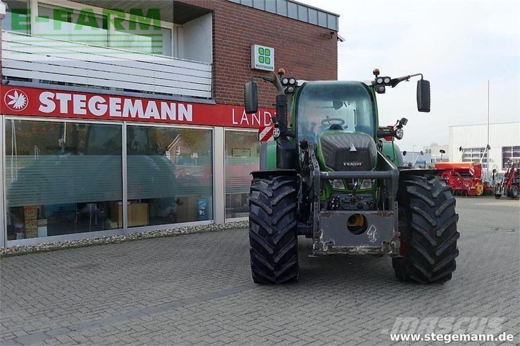 Fendt 718 vario s4 Трактори