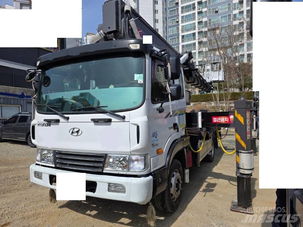 Hyundai HS3870 Автовишки на базі вантажівки