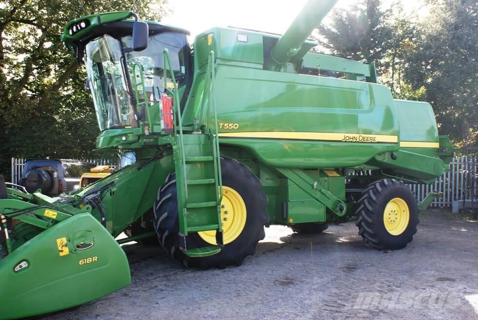 John Deere T 550 Зернозбиральні комбайни