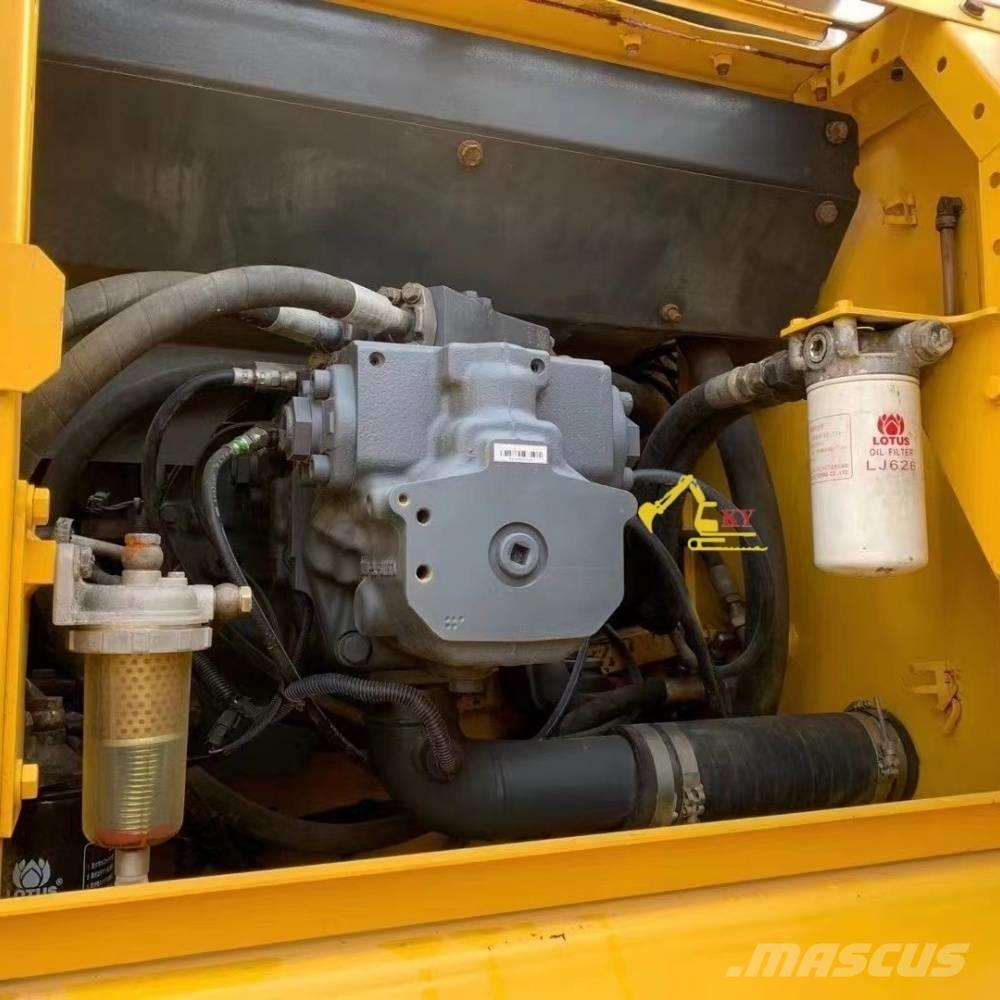 Komatsu P 270 Гусеничні екскаватори