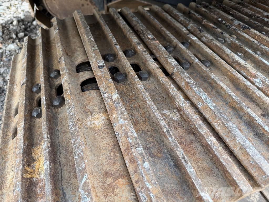 Sany SY 135 C Гусеничні екскаватори