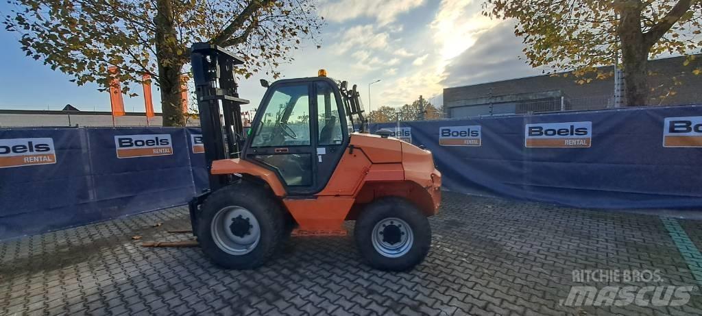 Manitou M30-4 Дизельні навантажувачі