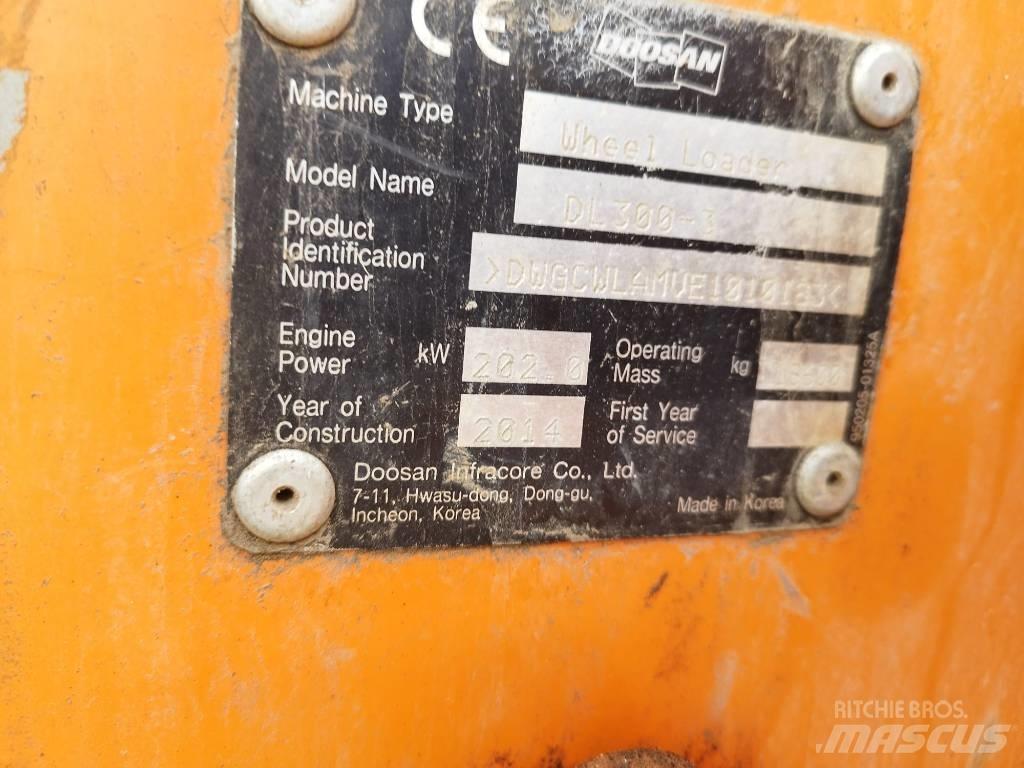 Doosan DL 300-3 Фронтальні навантажувачі