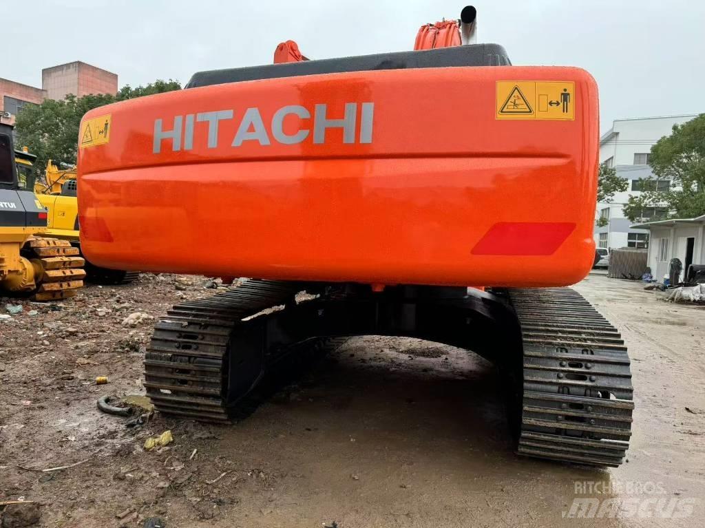 Hitachi ZX 350 Гусеничні екскаватори