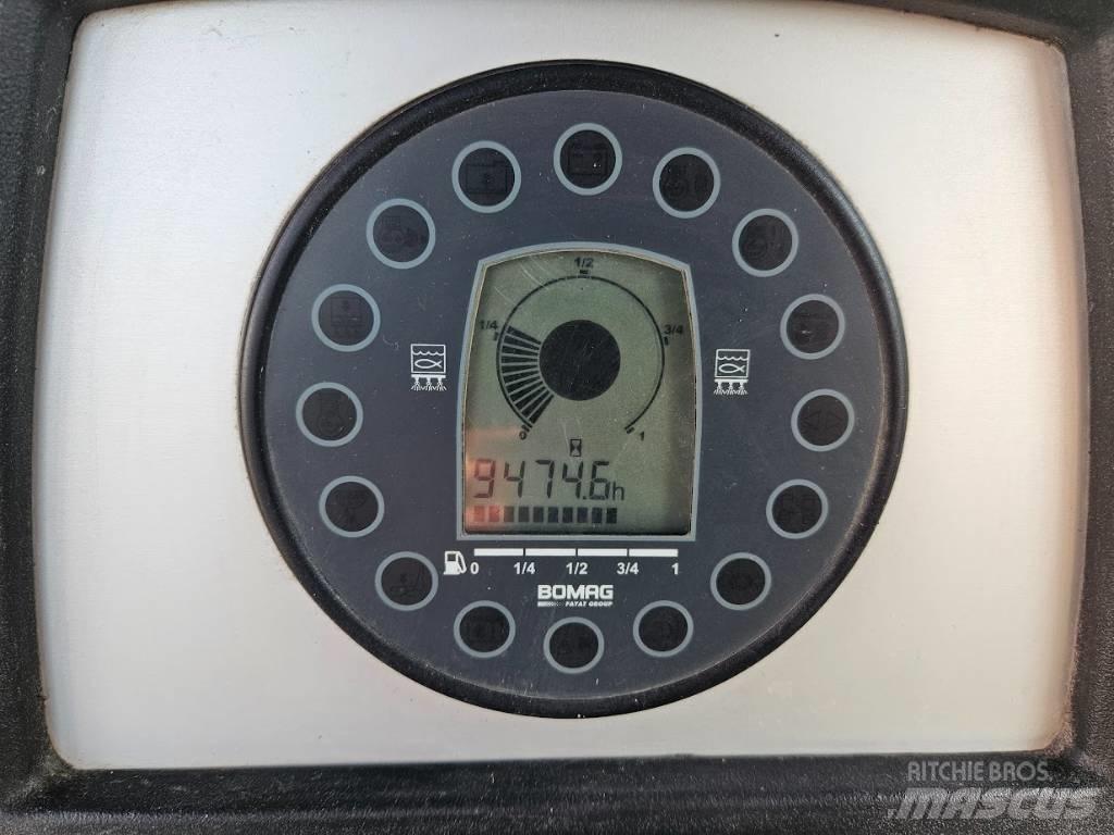 Bomag BW 174 A P-4 Котки тротуарні