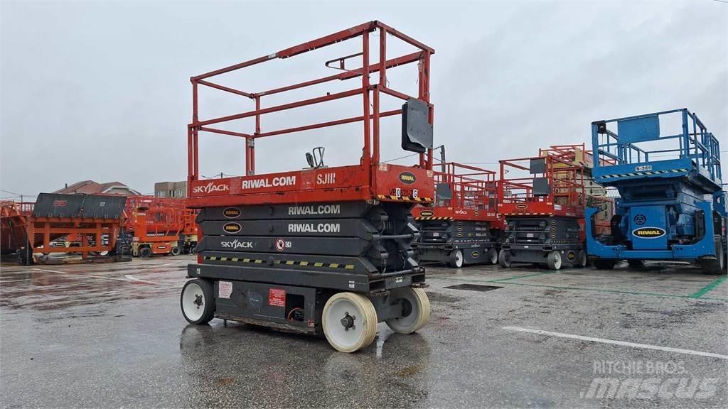 SkyJack SJIII3226 Підйомники-ножиці