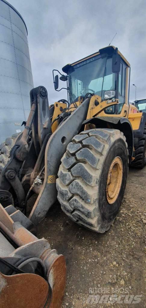 Volvo L110G Фронтальні навантажувачі