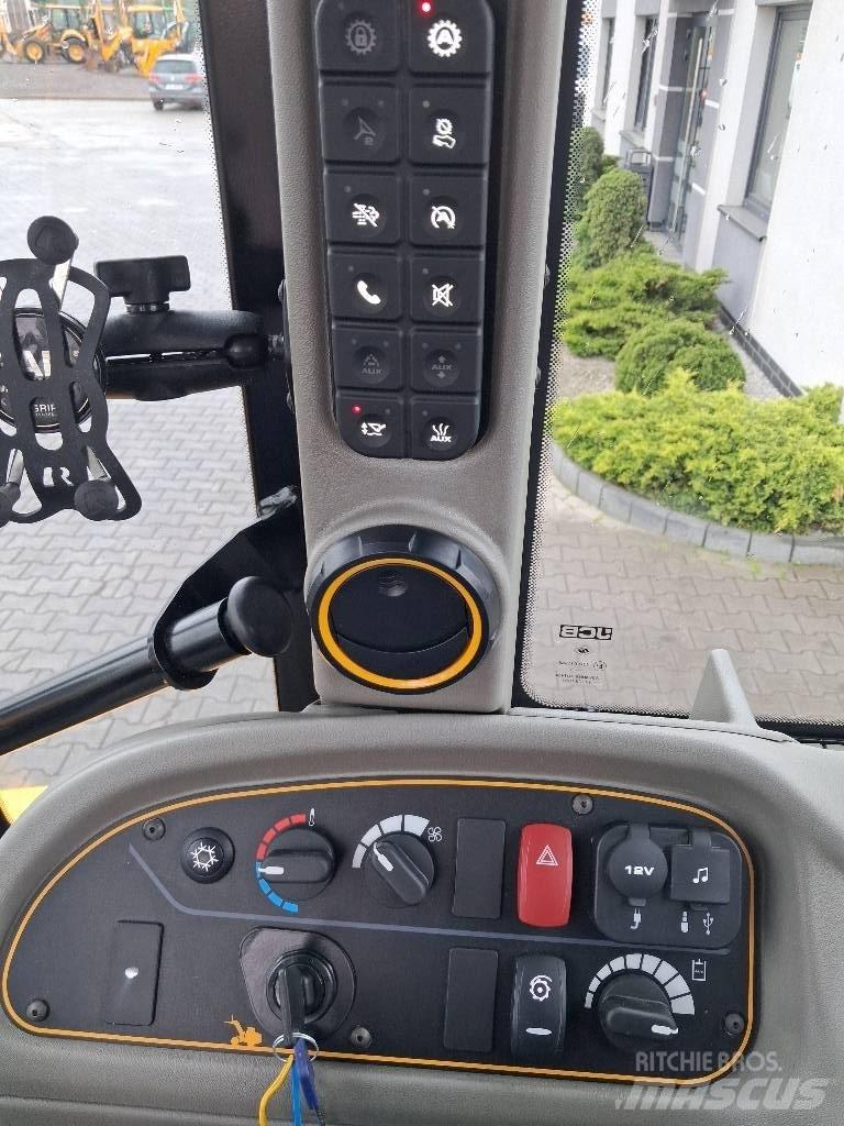JCB TM 320 S Телескопічний навантажувач