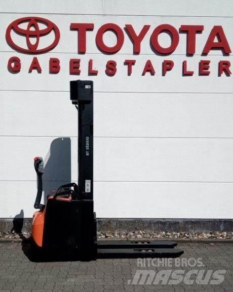 Toyota BT SWE145L Ручний візок