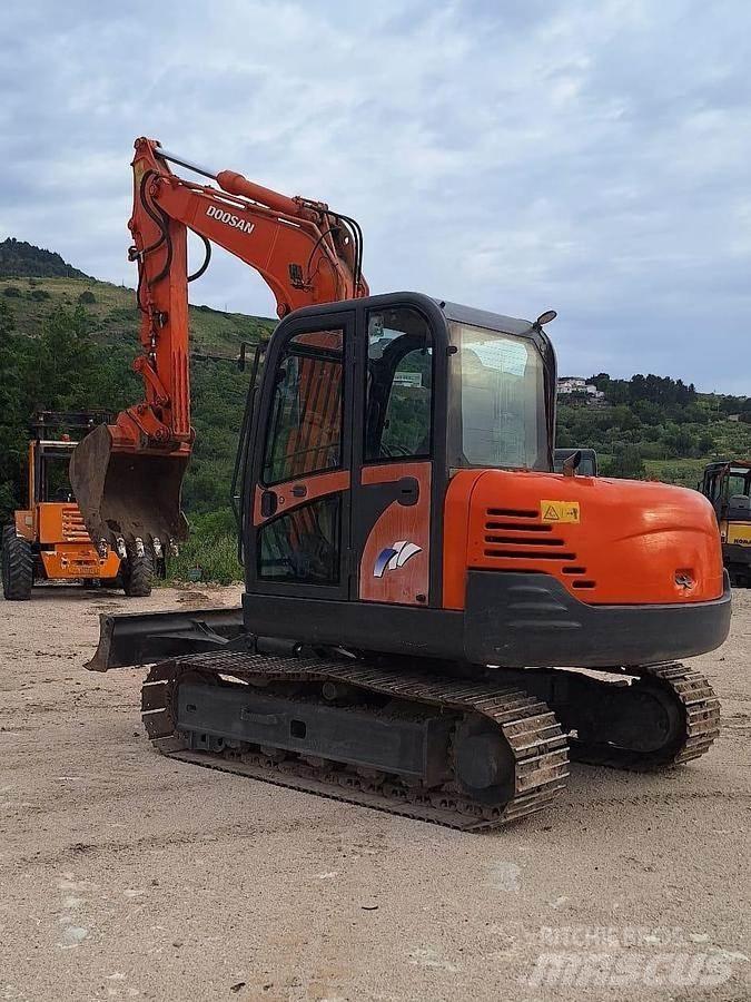 Doosan SOLAR 75V Спеціальні екскаватори
