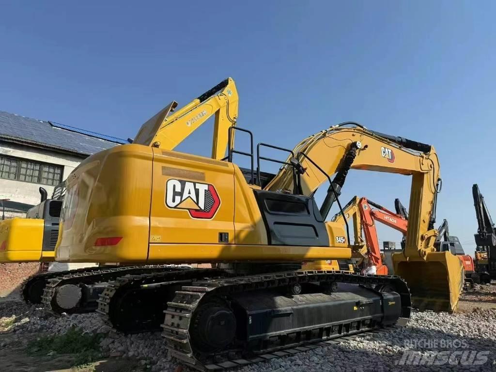 CAT 345GC Гусеничні екскаватори