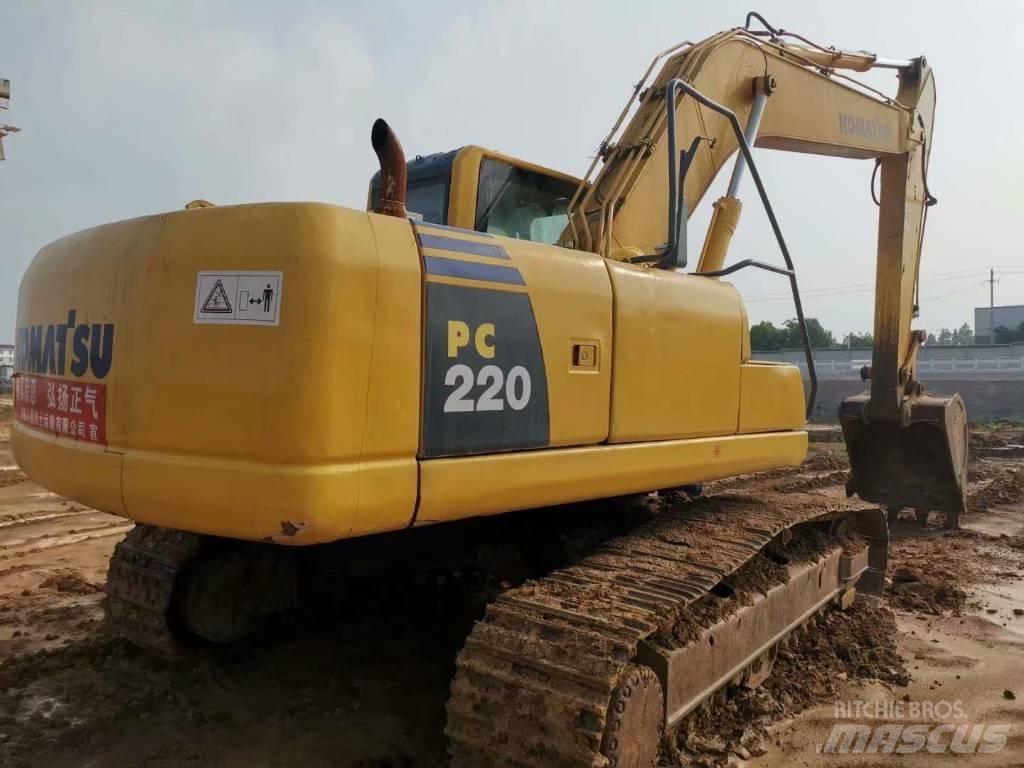 Komatsu pc220-8 Гусеничні екскаватори
