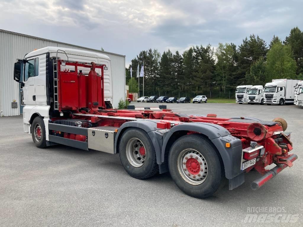 MAN TGX 26.500 6X2 Вантажівки з гаковим підйомом