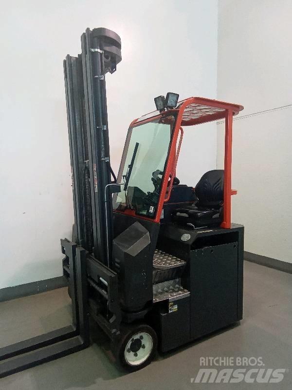 Combilift C 3000CBE Електронавантажувачі