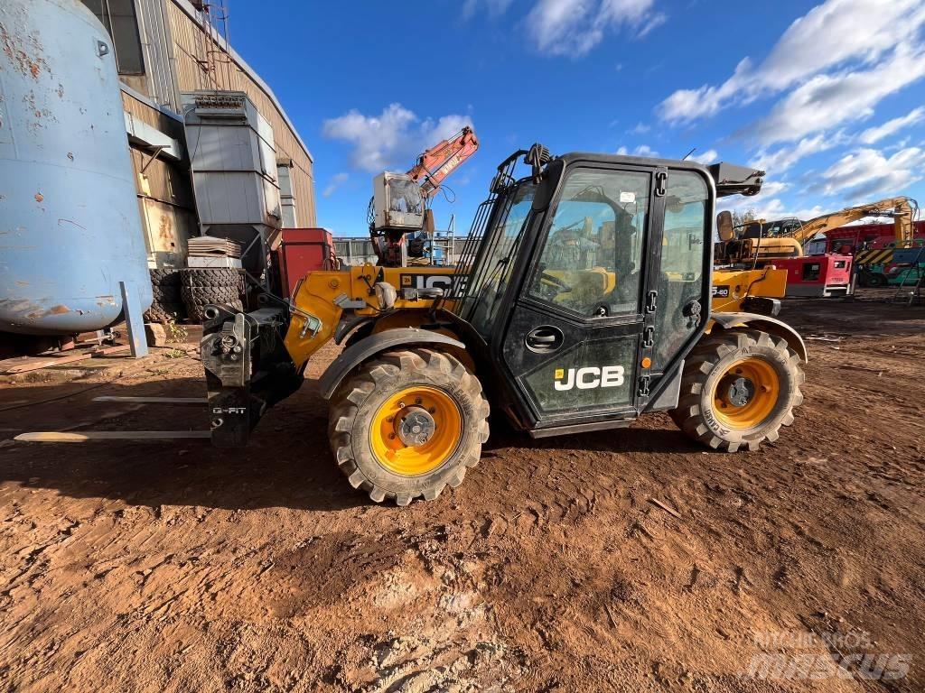 JCB 525-60 Agri plus Телескопічні навантажувачі