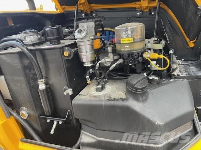 JCB 86 C-2 Середні екскаватори 7т. - 12т.