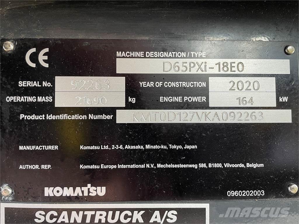Komatsu D65PXI-18 Гусеничні бульдозери