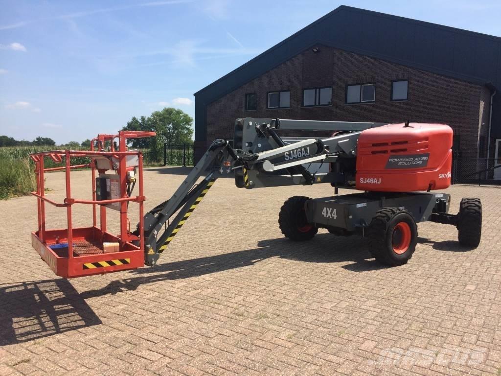 SkyJack SJ 46 AJ Колінчаті підйомники