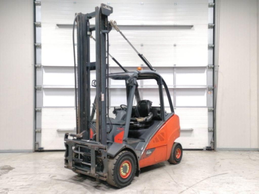 Linde H35D-02 Дизельні навантажувачі