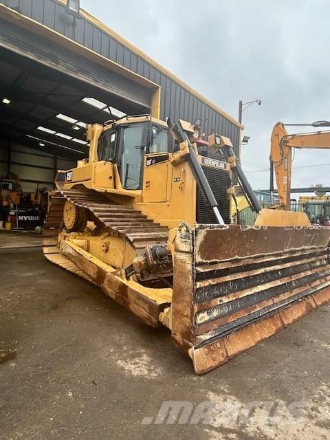 CAT D 6 T LGP Гусеничні бульдозери