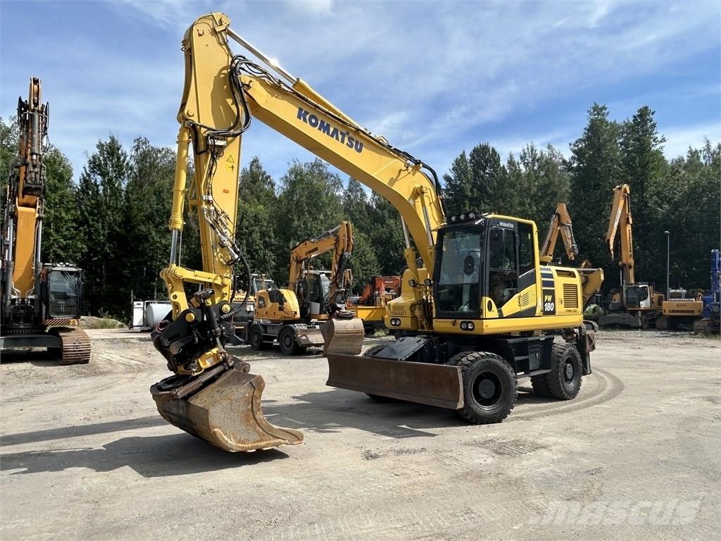 Komatsu PW 180-11 Колісні екскаватори