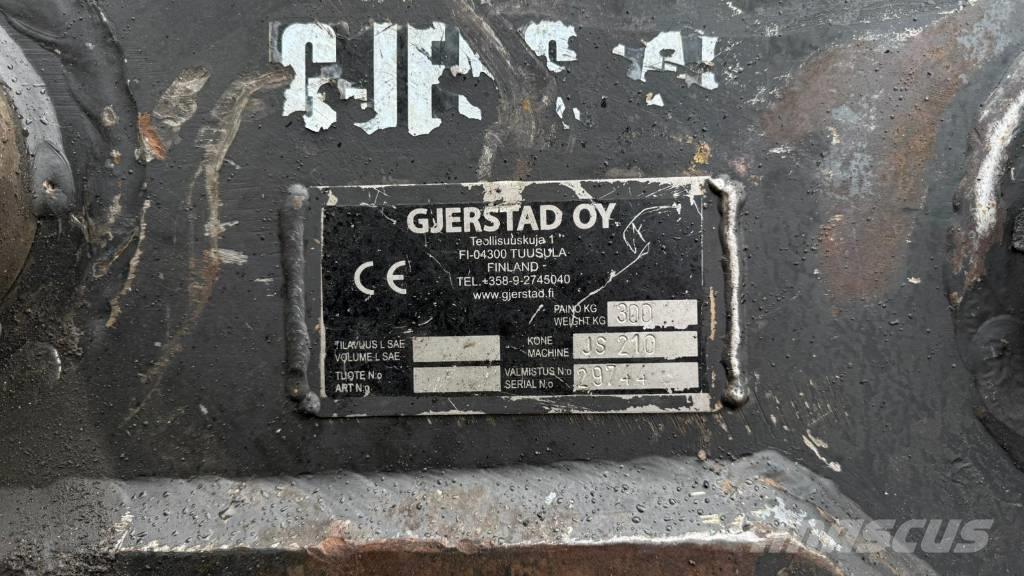 JCB JS 210 LC Гусеничні екскаватори