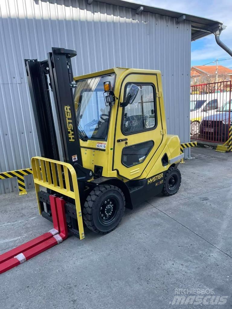 Hyster H2.5UT Дизельні навантажувачі