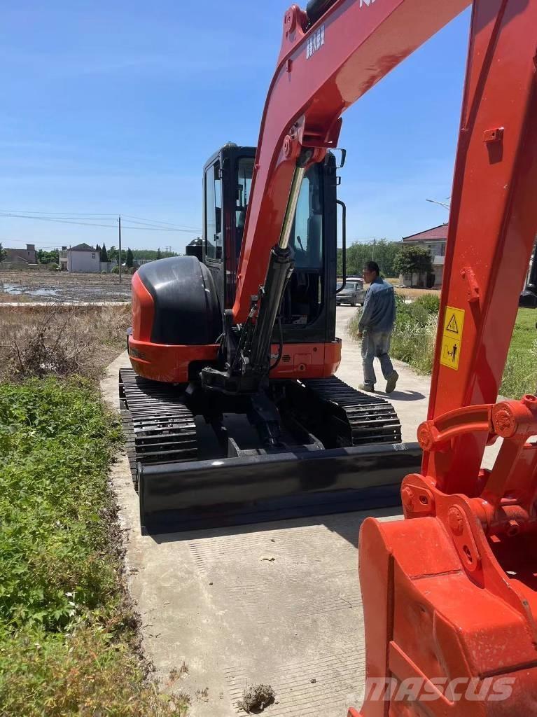 Kubota KX 163-5 Гусеничні екскаватори