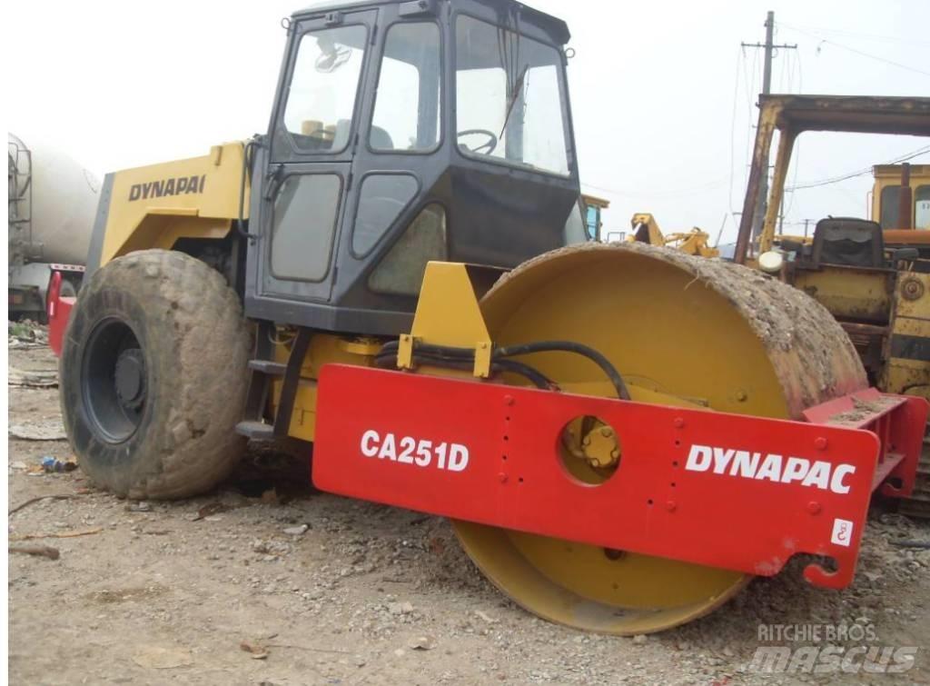 Dynapac CA 251 D Грунтові котки