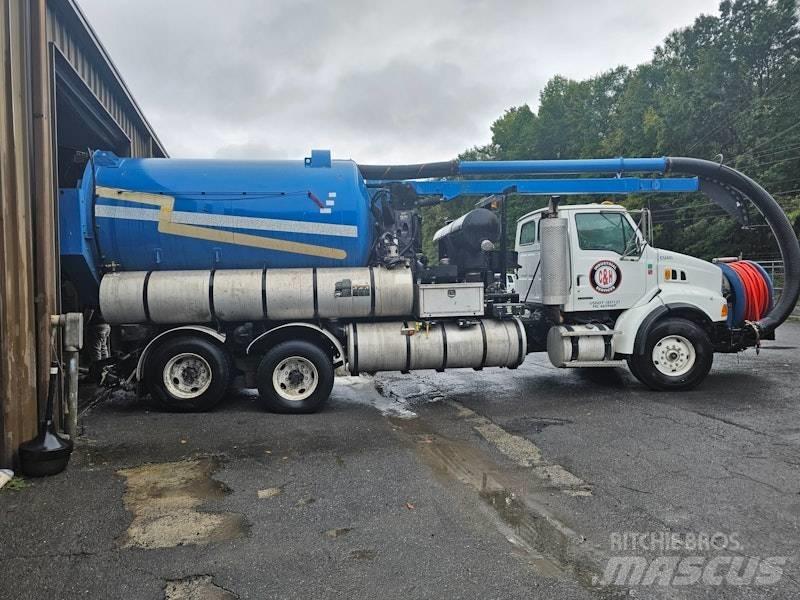 Sterling LT 9500 Комбі/Вакуумні вантажівки