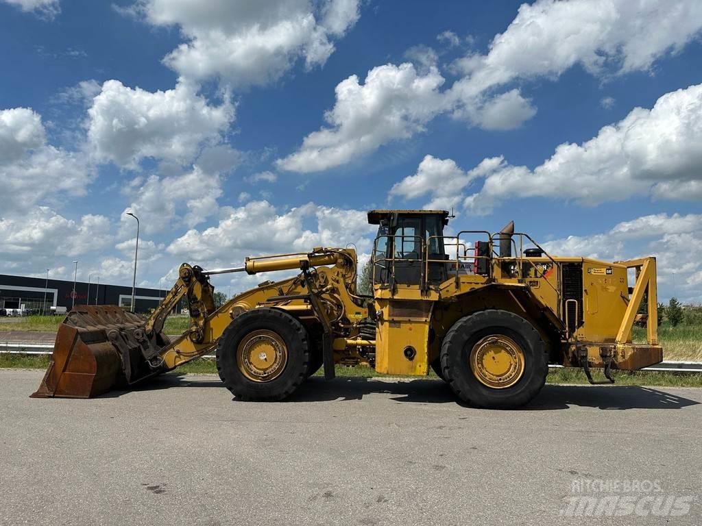 CAT 988H Фронтальні навантажувачі