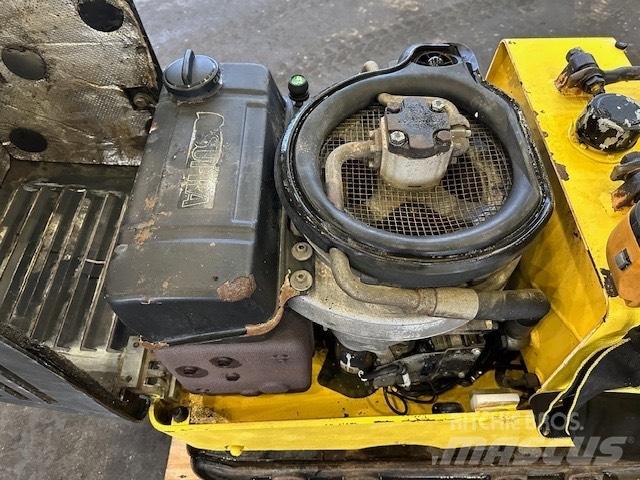 Bomag BPH80/65 Ущільнювачі грунту